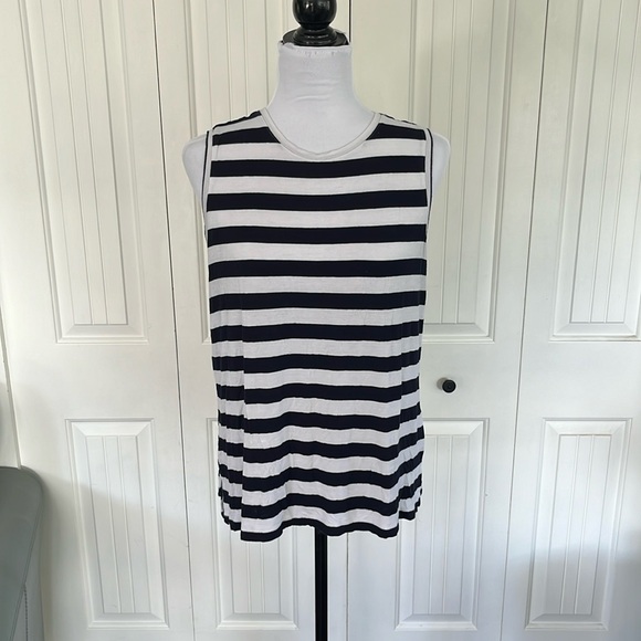 Jones New York white and blue striped tank top - Picture 1 of 4